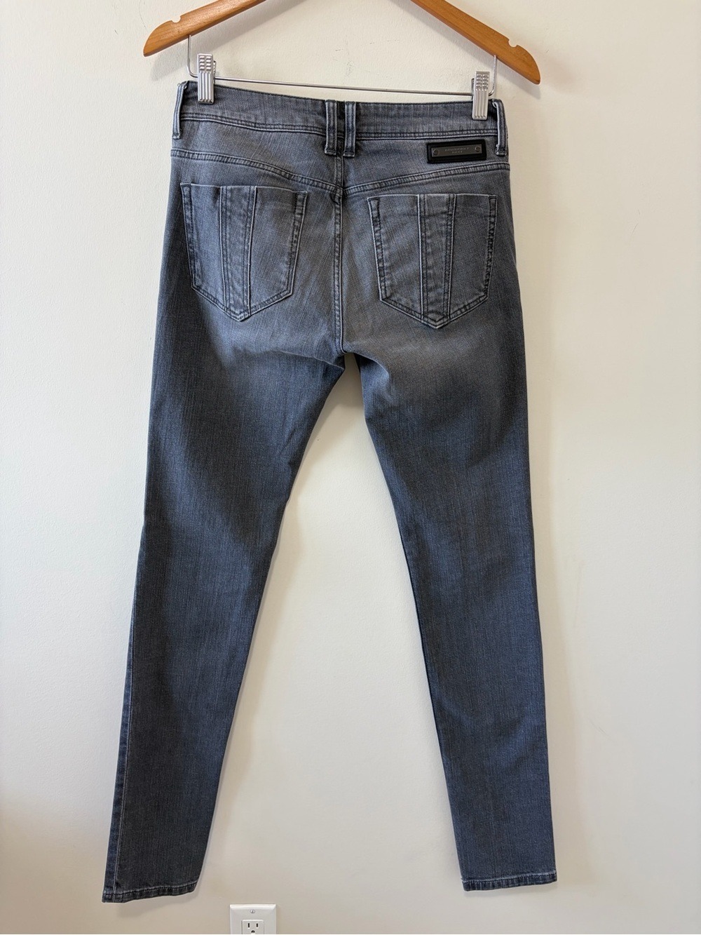BURBERRY BRIT Kensington Skinny Women's Jeans Size 28 - Picture 5 of 14
